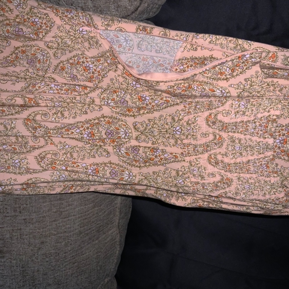 Dress - Picture 2 of 2